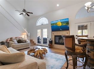 1453 Ginger Rd, Lake Ozark, MO 65049