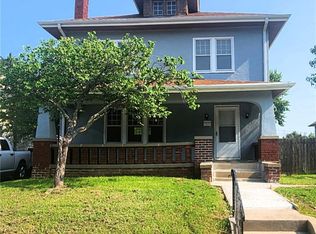 2421 Olive St, Saint Joseph, MO 64507