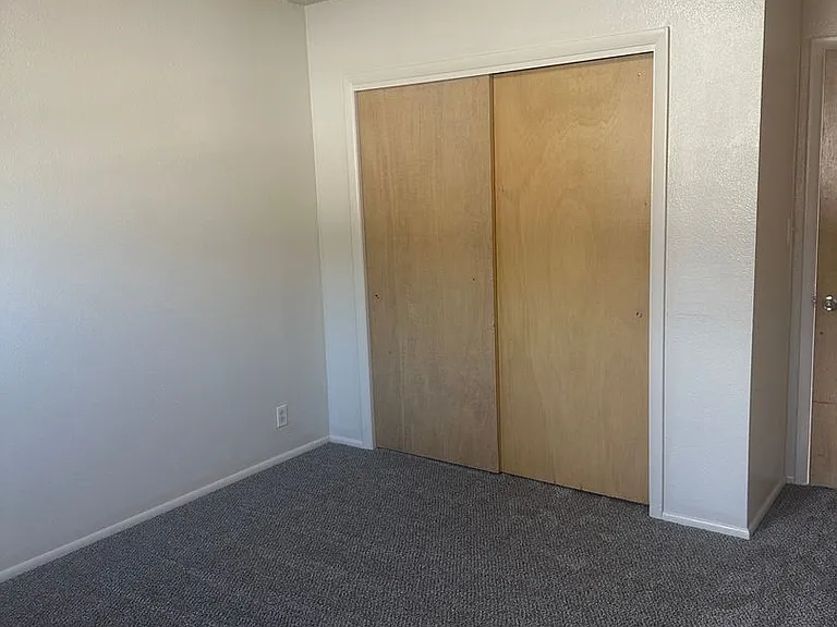 515 Jensen St — Photo 7