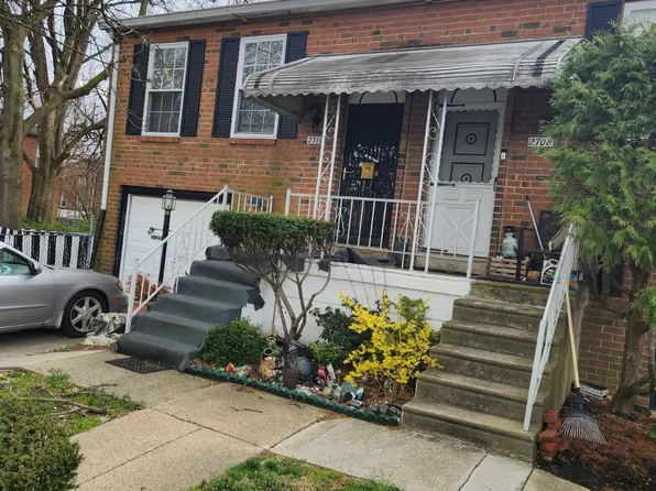 2710 Dothan Ter, Philadelphia, PA 19153