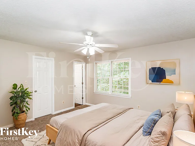 1775 Independence Dr — Photo 11