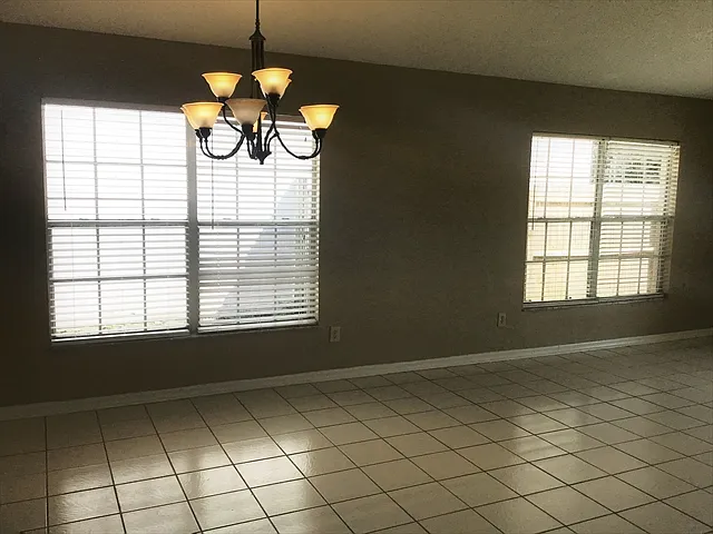 1428 Abberton Dr — Photo 3