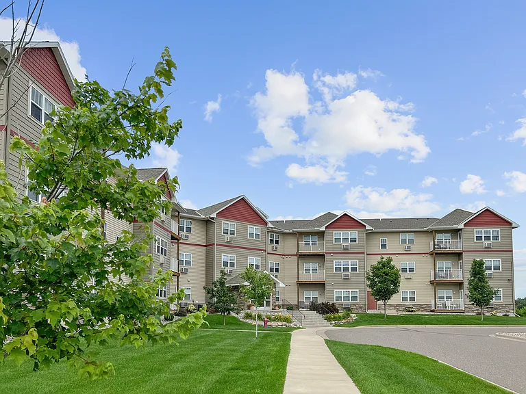 Northern Star Apartments — Photo 25