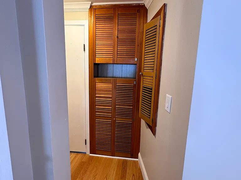 313 Chestnut St — Photo 16