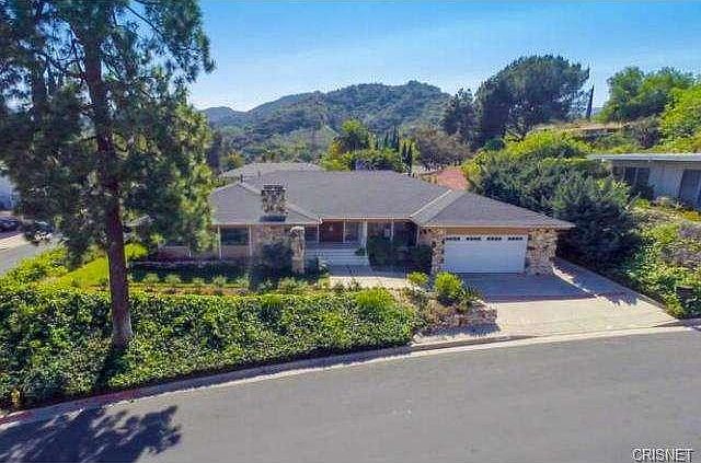 1st image of 17030 Strawberry Dr