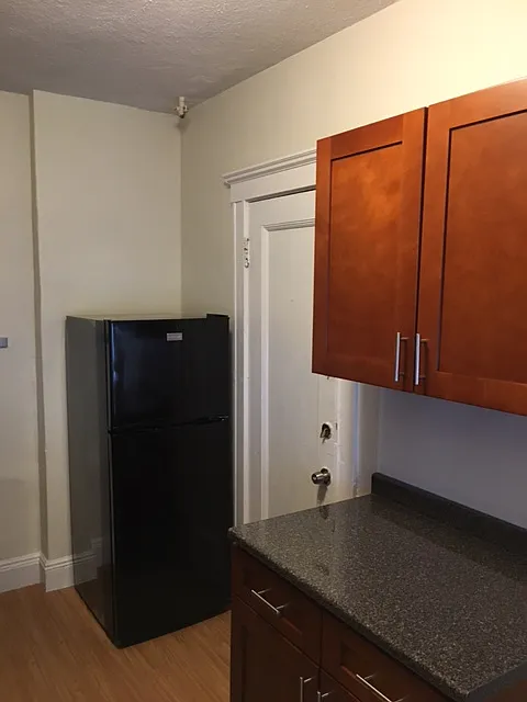 1 bed, 625 sqft, $2,295 — Photo 3