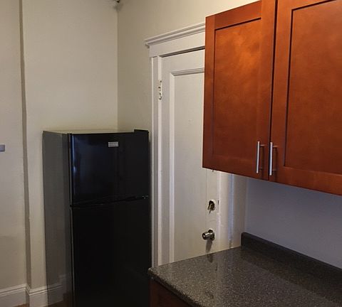 3rd image of 109 Brainerd Rd APT 15