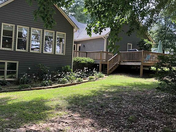 4th image of 350 Woodstream Dr