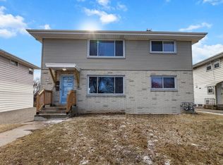 8037 W Thurston Ave #8039, Milwaukee, WI 53218