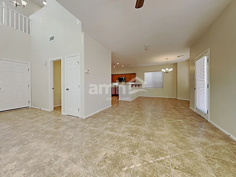 8920 Cambridge Glen Ct — Photo 6