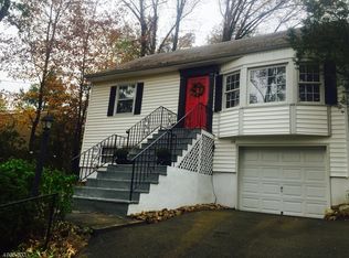 26 Lloyd Ave, Stanhope, NJ 07874