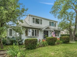 4 Harraden Ave, Rockport, MA 01966