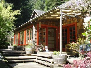 6796 Clover Ln, Eureka, CA 95503
