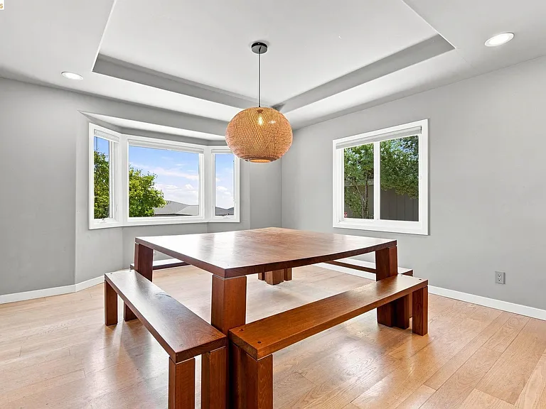 26 Dudley Ct — Photo 13