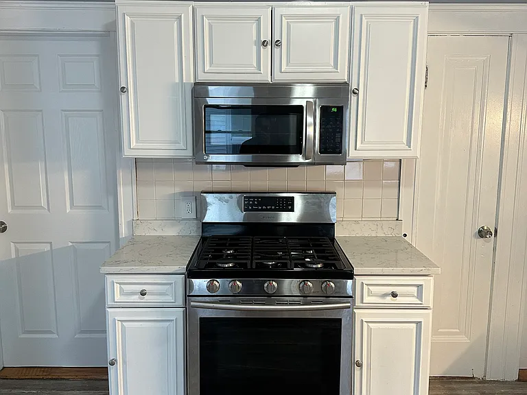 28 Amory St #2 — Photo 3