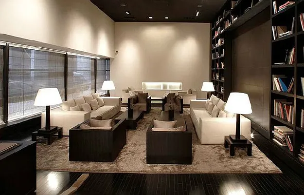 Rented by Level Group | media 8