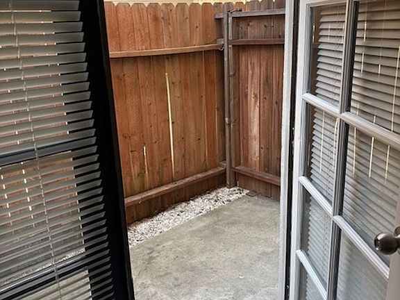 5th image of 3701 Westwood Blvd APT 2