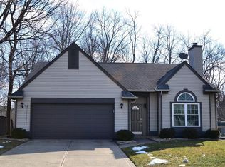 8457 Inland Dr, Avon, IN 46123