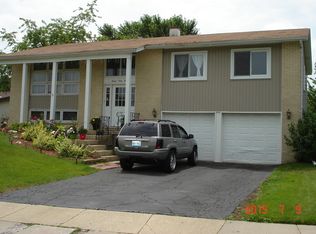 744 Home Ave, Elk Grove Village, IL 60007