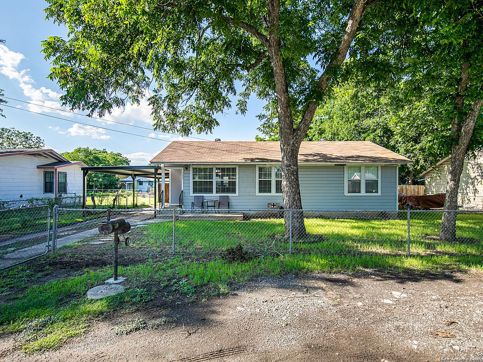 1st image of 139 MARY HELEN DR