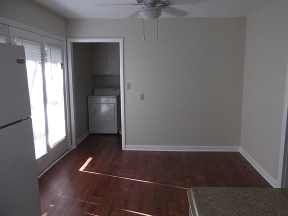 Dining Area & Laundry Room
