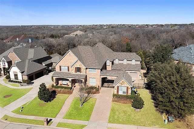 1st image of 3604 Blue Bird Dr