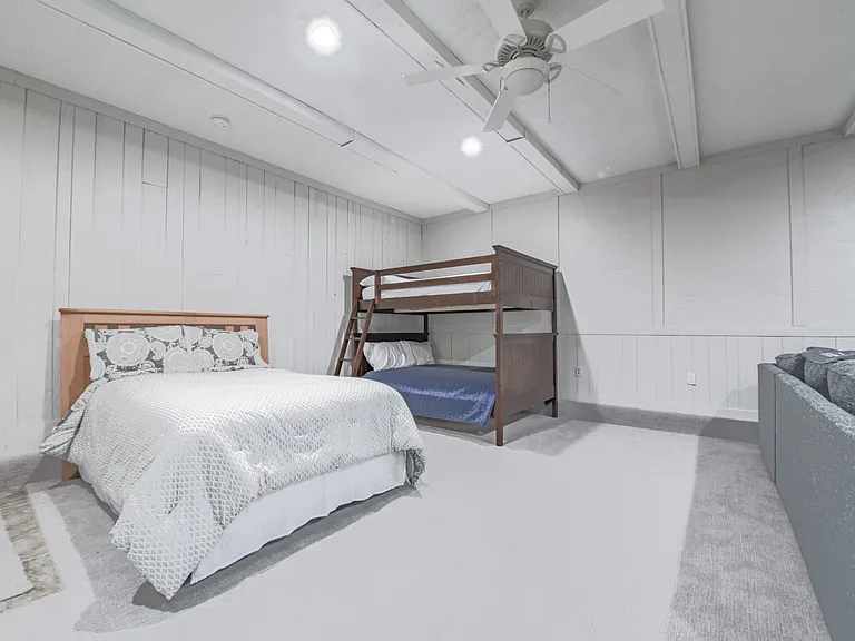 4011 Bedaki Ave NE — Photo 17