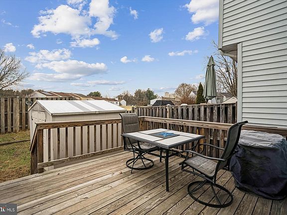 4th image of 8251 Mary Lee Ln