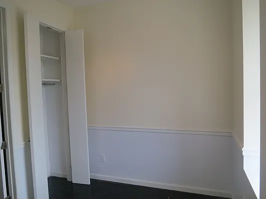 Rented by Big Square Realty LLC | media 19