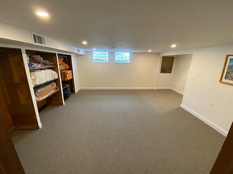 6753 N Drake Ave — Photo 13