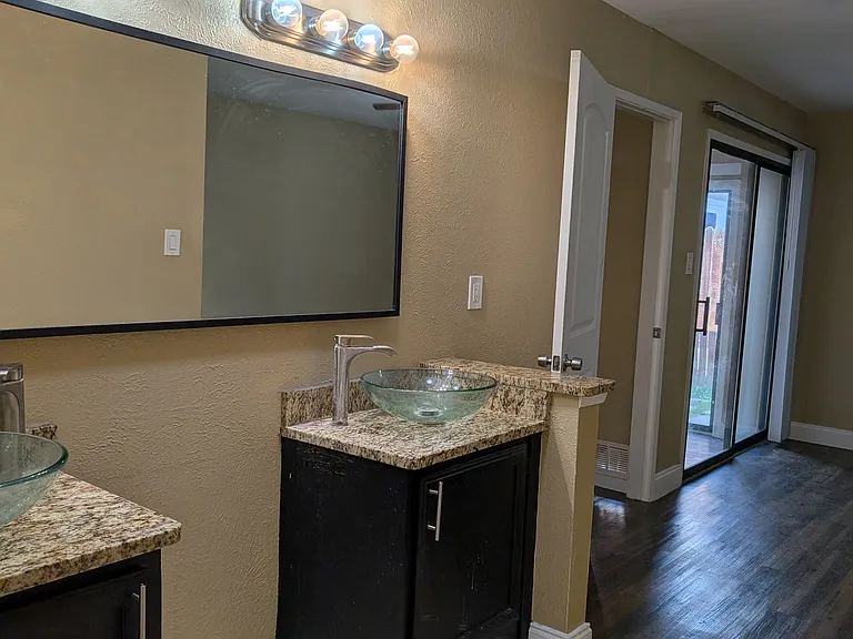 4423 Chapman St #2 — Photo 14