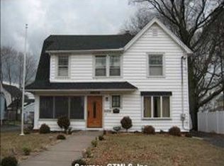 1804 Whitney Ave, Hamden, CT 06517