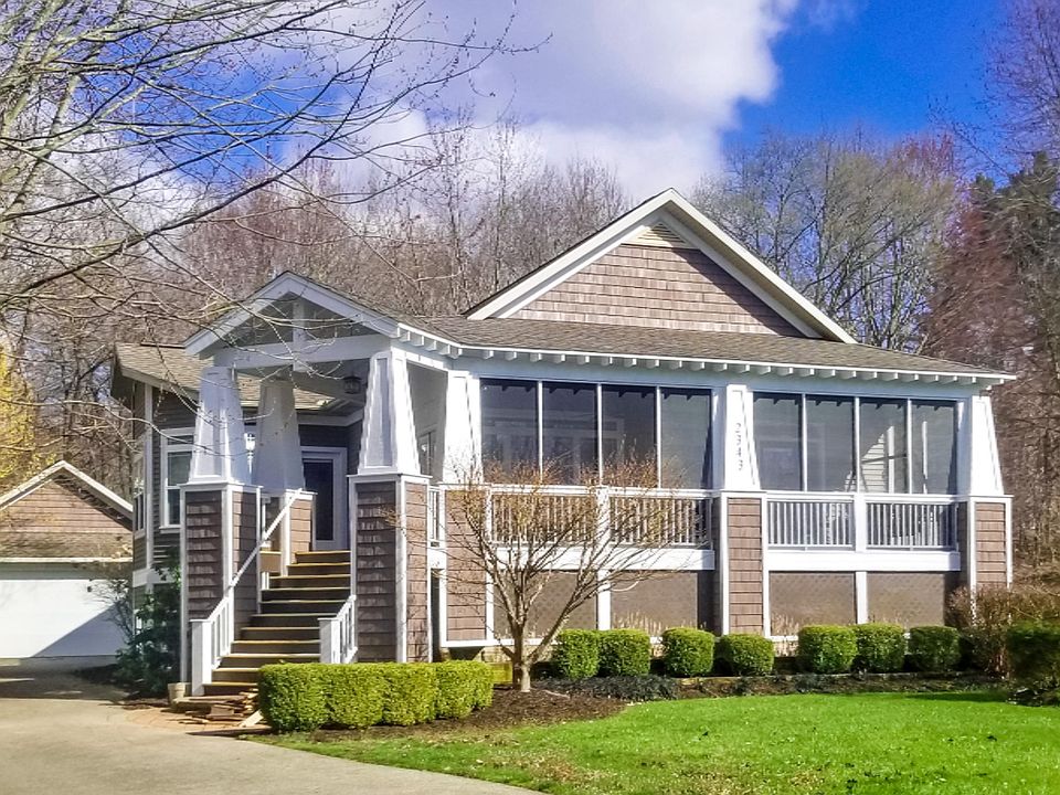 2343 Eagle Point Dr, Fennville, MI 49408 Zillow