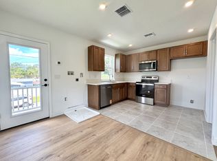 1779 29th Ave N #2, Saint Petersburg, FL 33713
