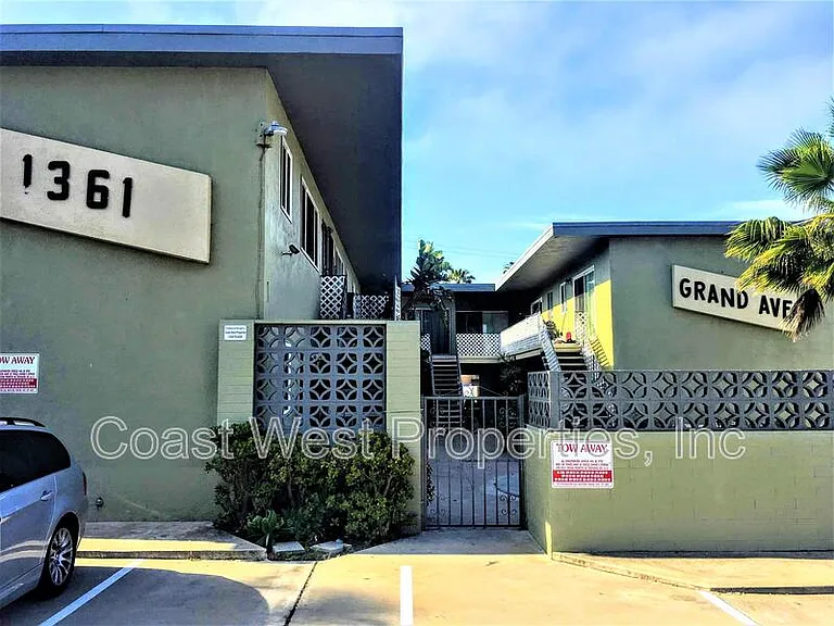 1361 Grand Ave #1 — Photo 11