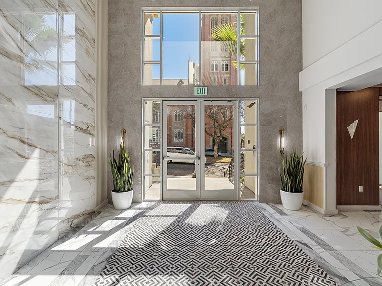 The Sophia - 1759 N Gower St — Photo 69