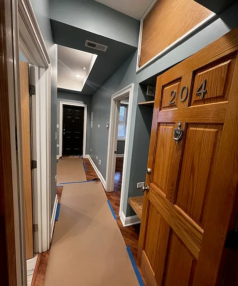1137 W Bryn Mawr Ave #204 — Photo 3