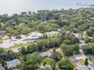 1566 Venetia Dr, Oakville, ON L6L1K7