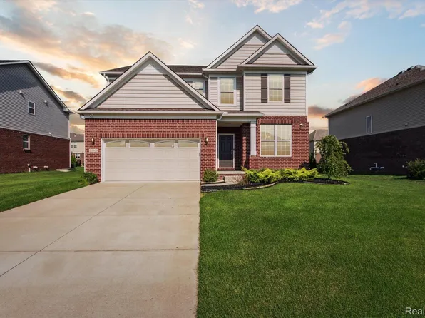 25858 Tennyson Ct, Novi, MI 48374