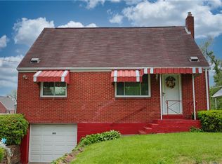 303 Scene Ridge Rd, McKeesport, PA 15133