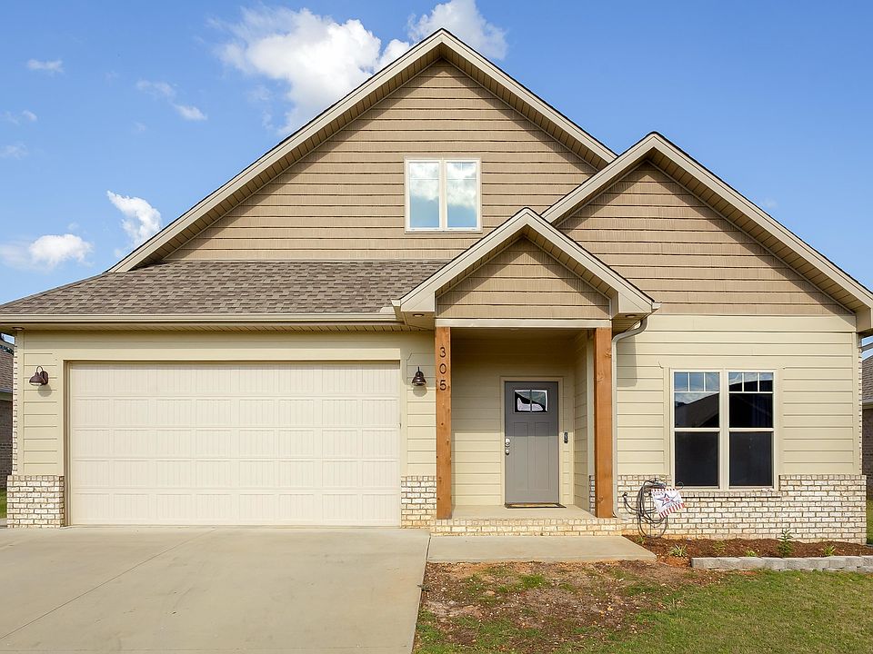 1st image of 305 Rolling Brook Dr