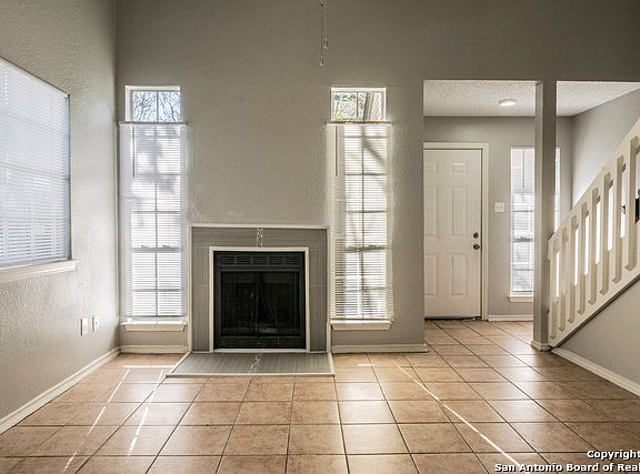 5th image of 7524 Oak Chase