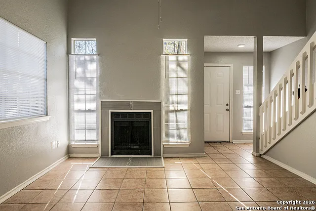 7524 Oak Chase — Photo 5