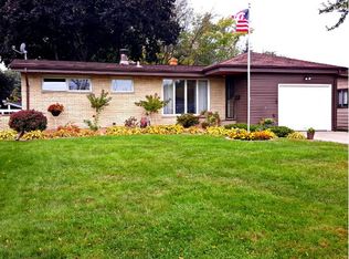 1129 Bidwell St, West Saint Paul, MN 55118