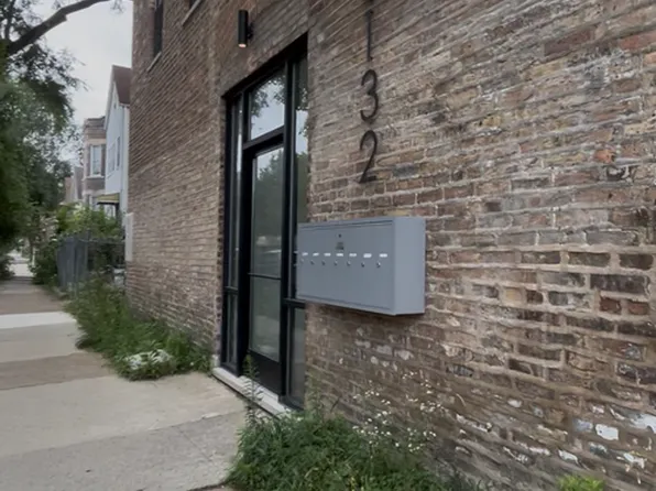 3132 S. Lituanica Ave., 3132 S Lituanica Ave #1W, Chicago, IL 60608