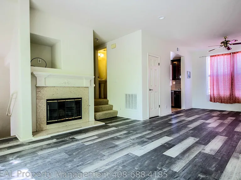 460 Navaro Way #112 — Photo 4