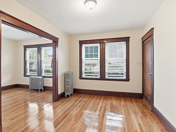 2nd image of 60 Raycroft St #R-1