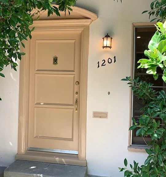 1201 S Ogden Dr — Photo 3