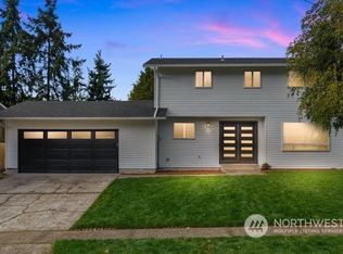 1626 Lake Youngs Way SE, Renton, WA 98058
