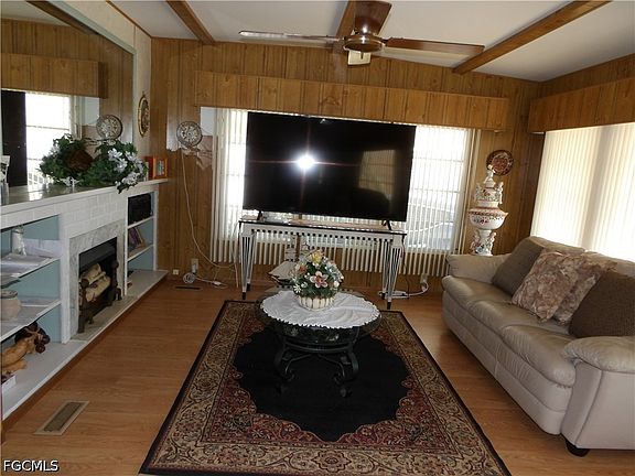 3rd image of 123 Flame Ln